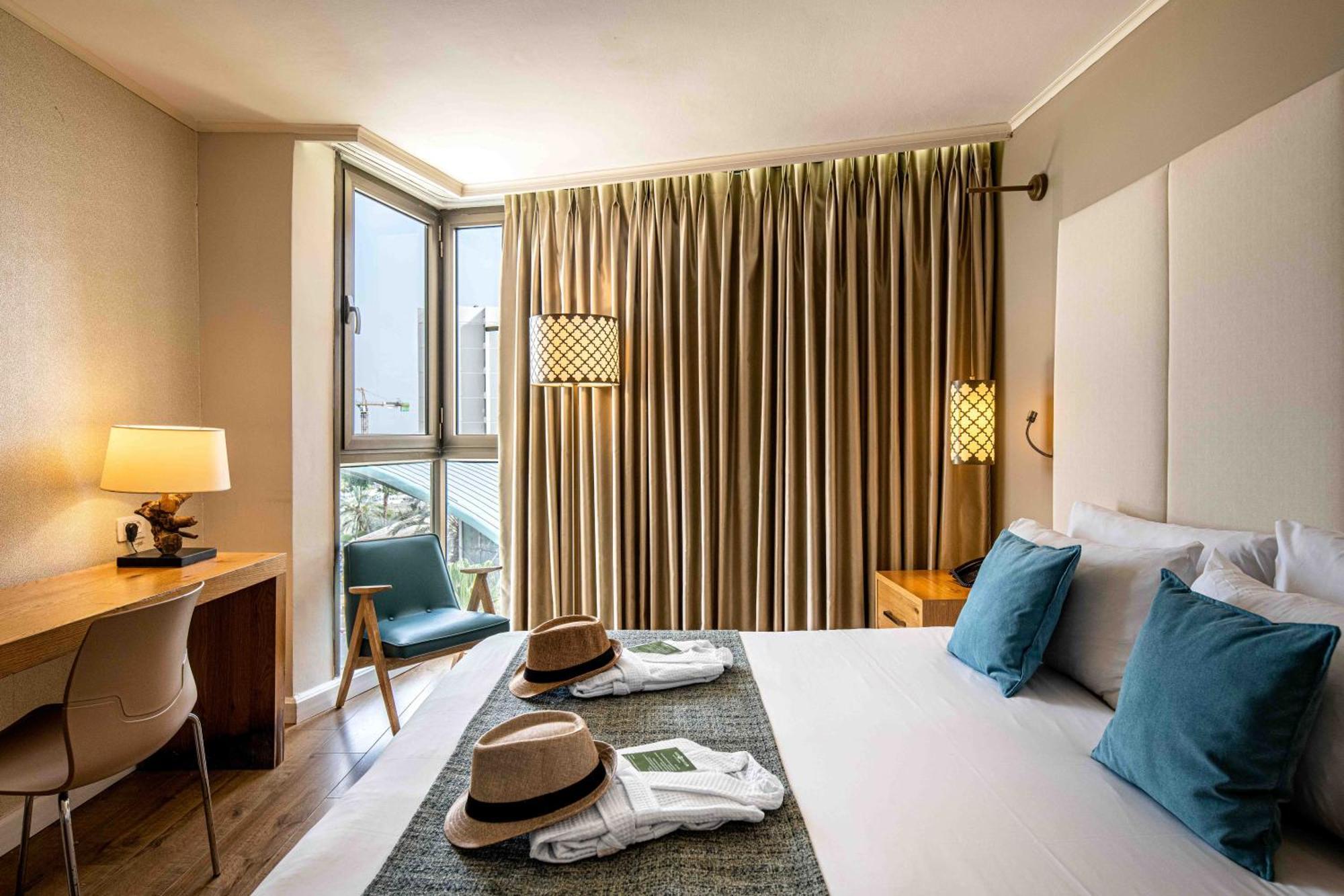 Oasis Spa Club Dead Sea Hotel - 18 Years Plus Ein Bokek Eksteriør bilde